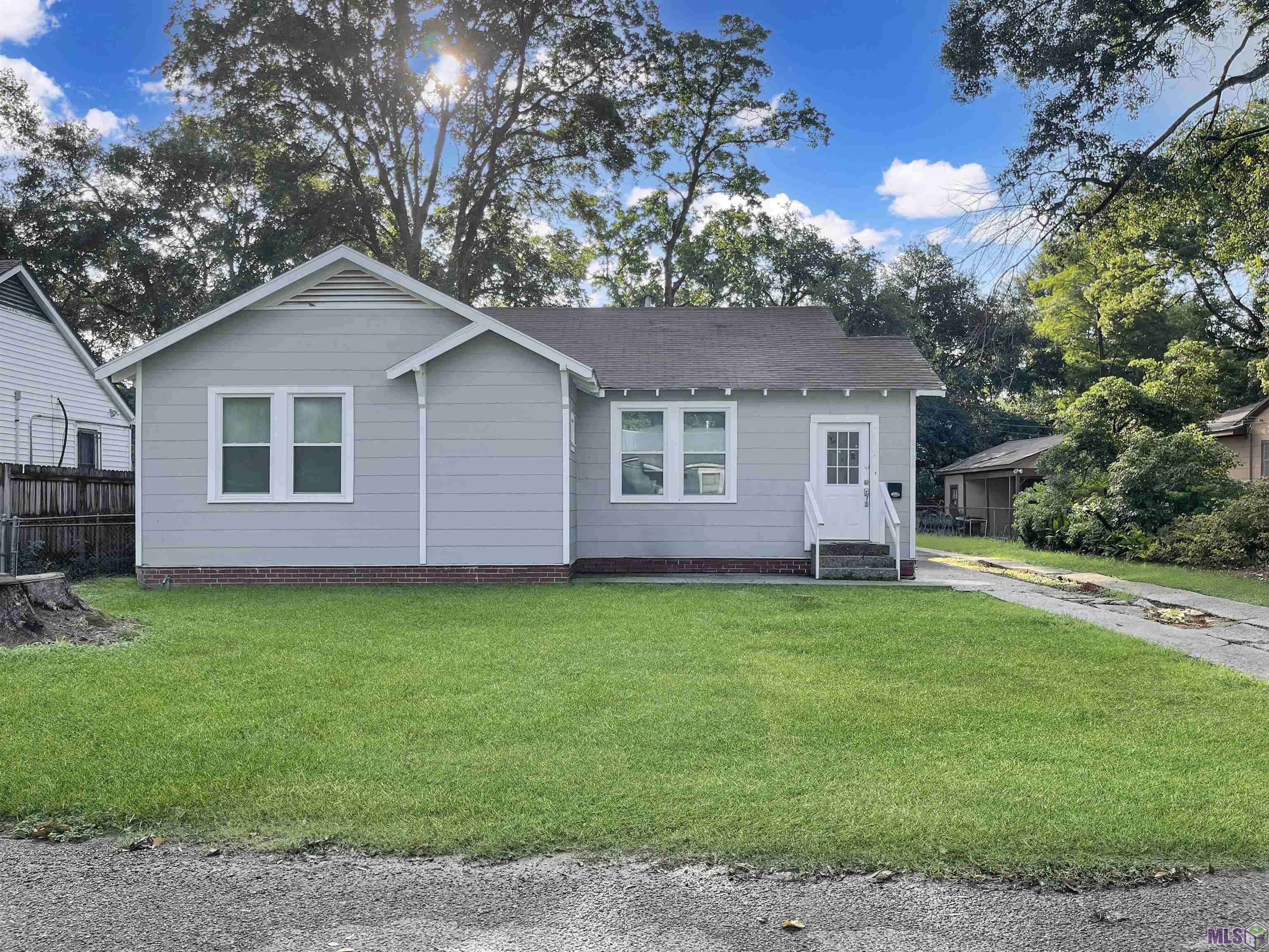Baton Rouge, LA 70802,2136 N 16th St