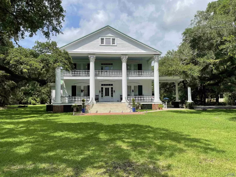 99 Main St, Franklin, LA 70538