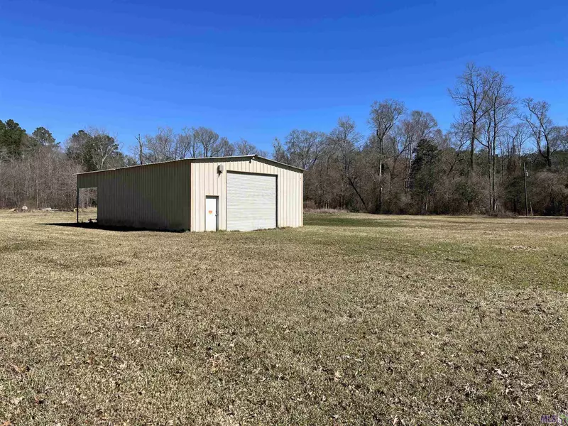 282 Price Rd, Clinton, LA 70722