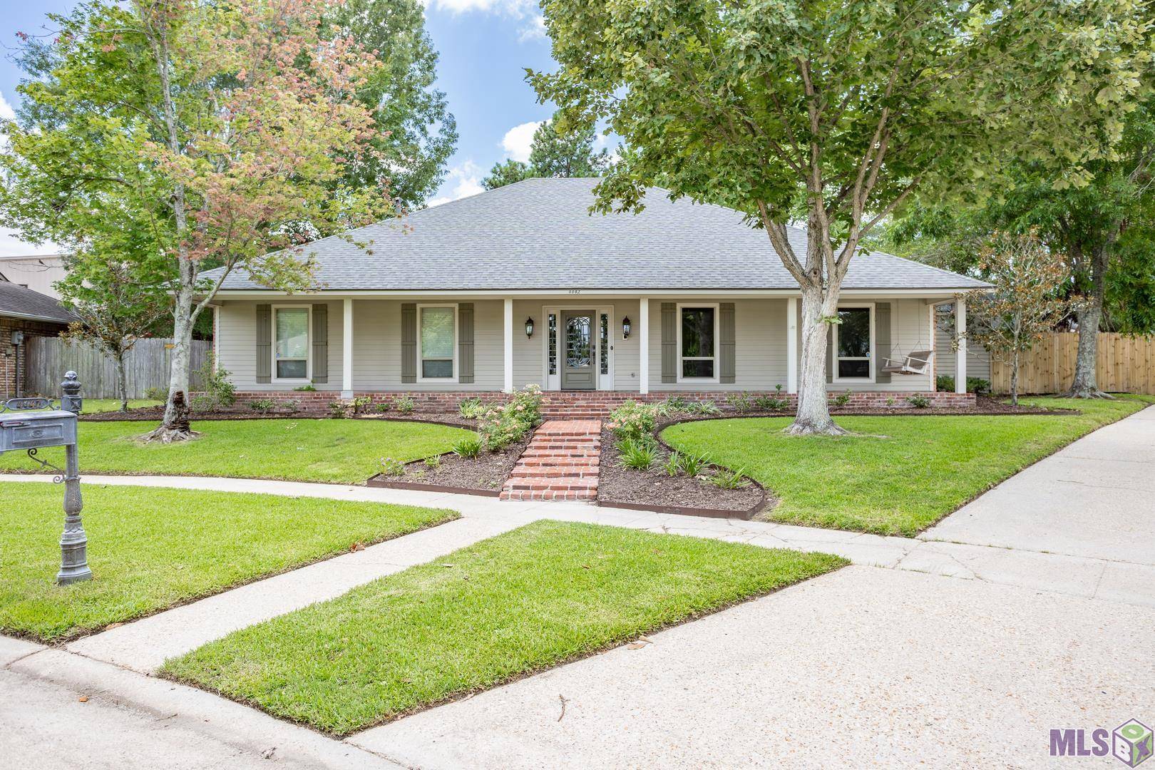 4442 Lake Lawford Ct, Baton Rouge, LA 70816