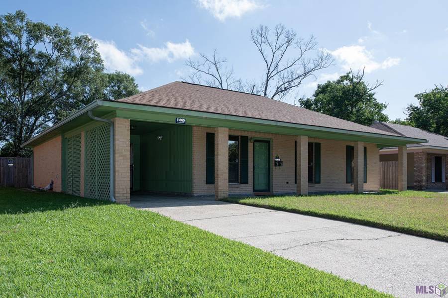 11865 Twin Oaks Ave, Baton Rouge, LA 70815