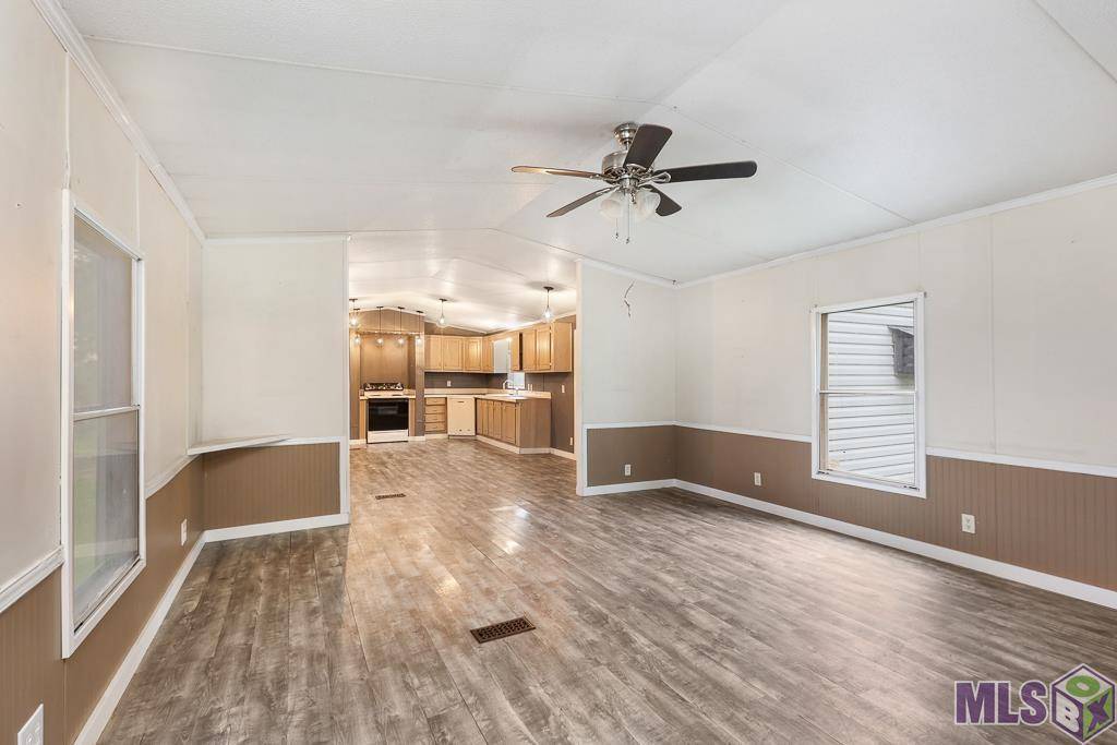 Gonzales, LA 70737,14044 Ceazer Rd