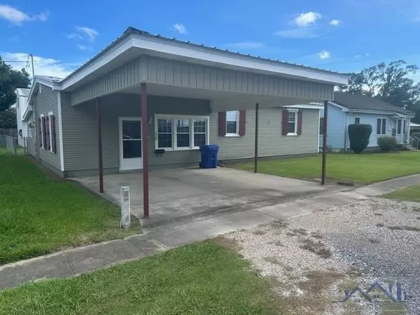 228 Lafaye, Thibodaux, LA 70301