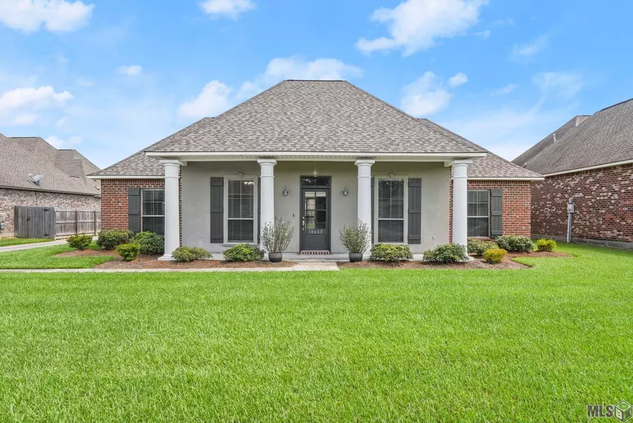 10663 Hollow Creek Ct, Denham Springs, LA 70726