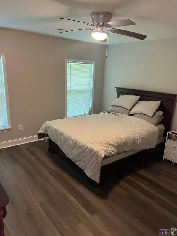 Baton Rouge, LA 70815,8763 Airline Hwy