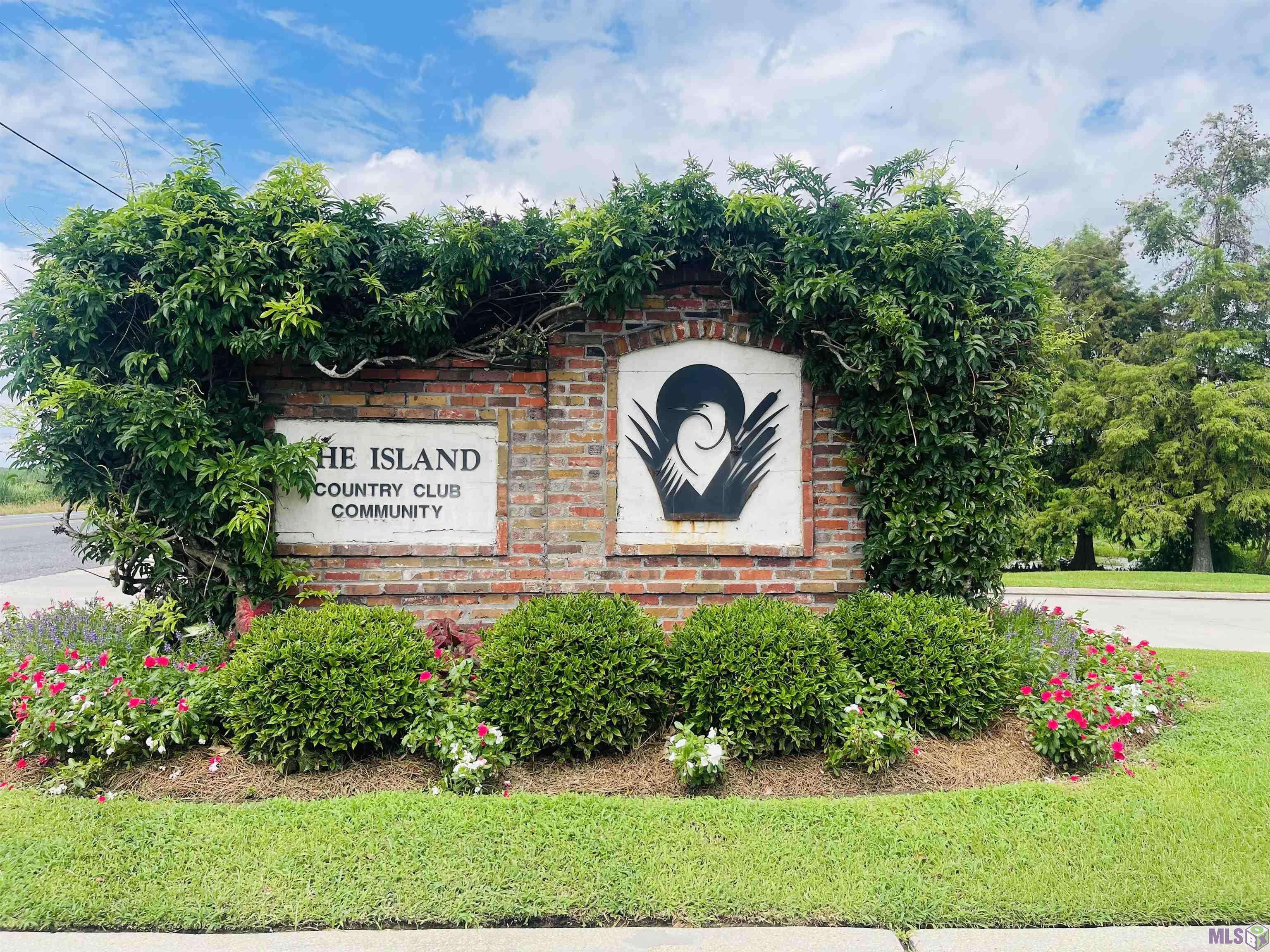 Lot 18 Island Dr, Plaquemine, LA 70764