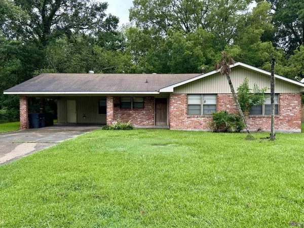 3265 Charlotte Dr, Baton Rouge, LA 70814