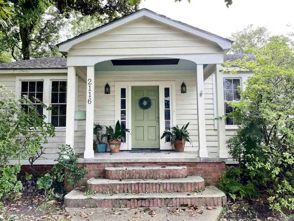 2116 Perkins Rd,  Baton Rouge,  LA 70808