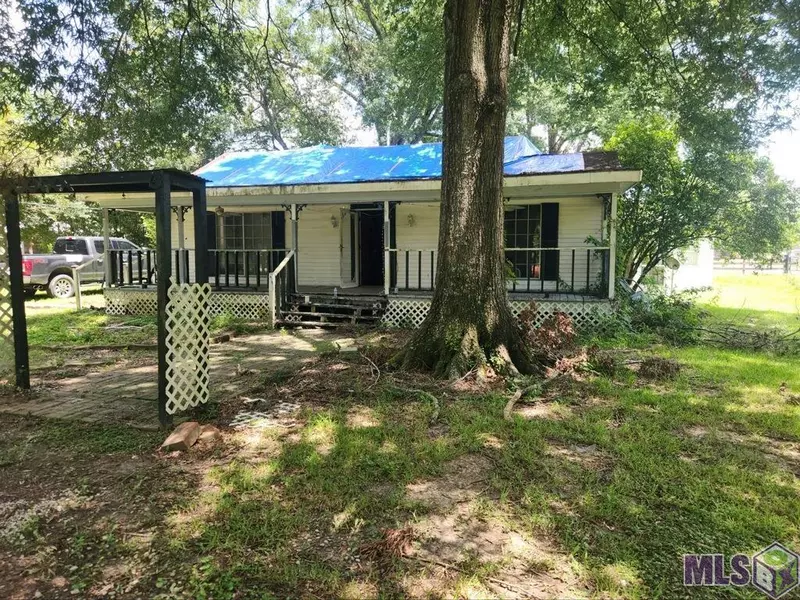 9435 Pettit Rd, Baker, LA 70714