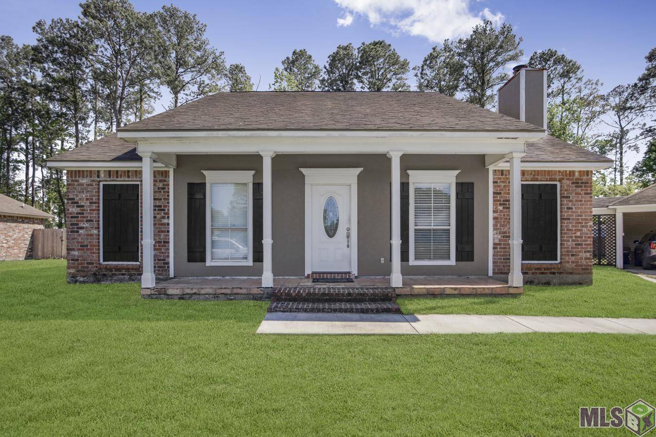 12900 Heather Dr, Walker, LA 70785