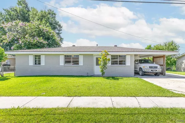 303 Mike St,  Houma,  LA 70360