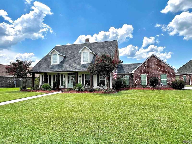 36325 Page Dr, Denham Springs, LA 70706