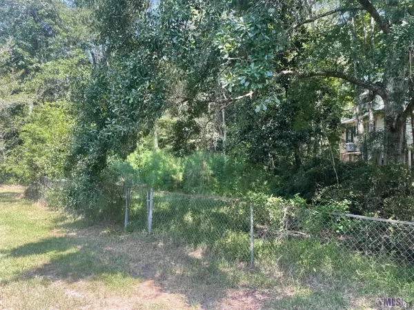 Lot 180 Bogue Falaya Drive, Covington, LA 70433