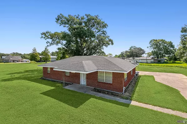 White Castle, LA 70788,36145 Richland Rd