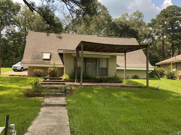 8055 W Lakeshore Dr, Ethel, LA 70730