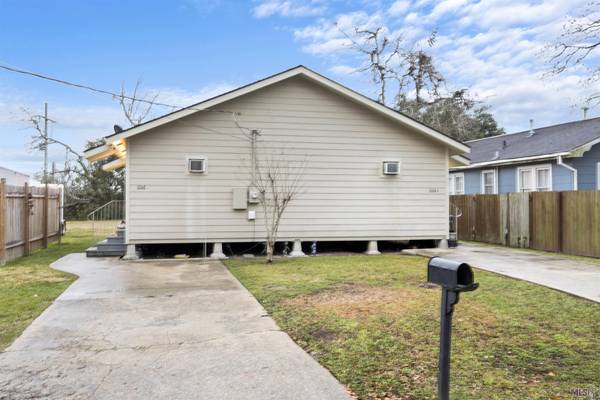 1116 N Coolidge St ##A & B, Gonzales, LA 70737