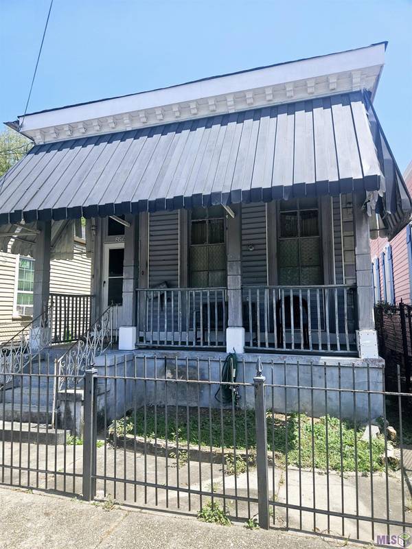 2223 Josephine St, New Orleans, LA 70113