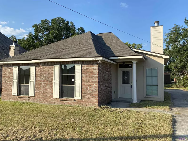 22905 Aidan Rd, Plaquemine, LA 70764