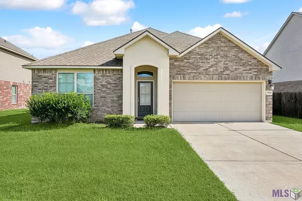 8941 Cherry Laurel Ave, Zachary, LA 70791