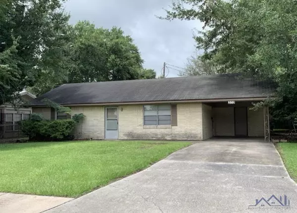 303 Pecan Dr, Franklin, LA 70538