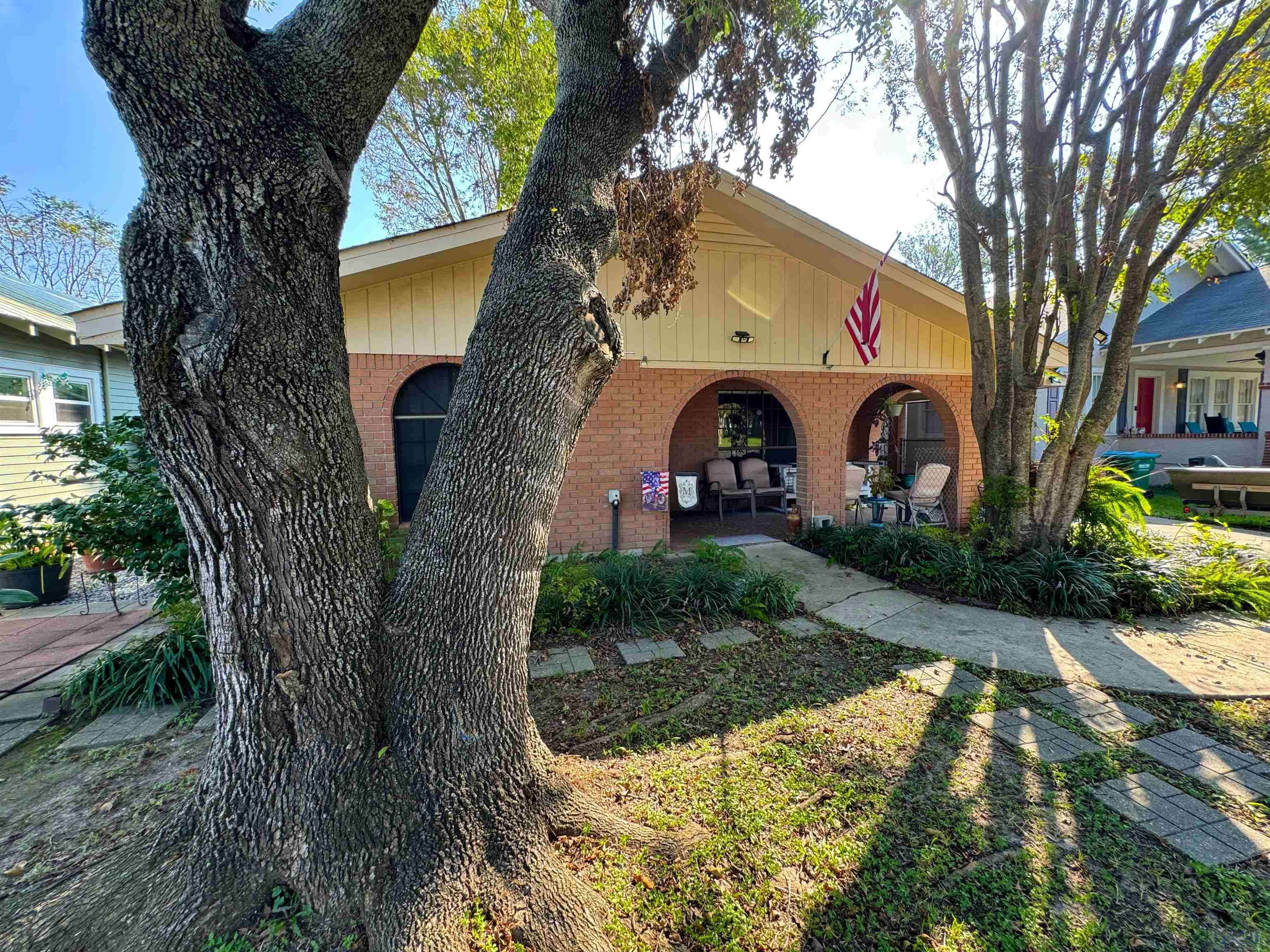 Morgan City, LA 70380,816 Federal Avenue