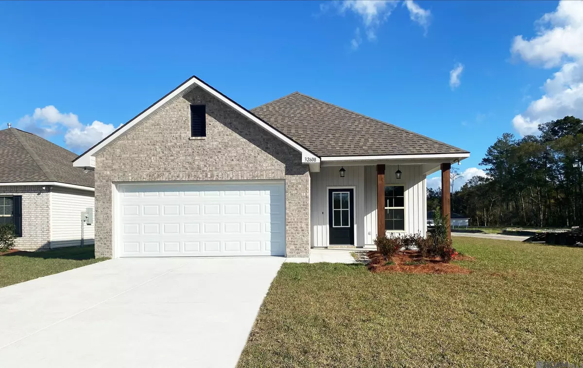 Walker, LA 70785,32608 Flower Tree Ct