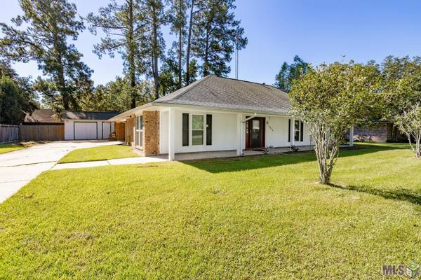 6022 N Bristle Cone Ct, Greenwell Springs, LA 70739