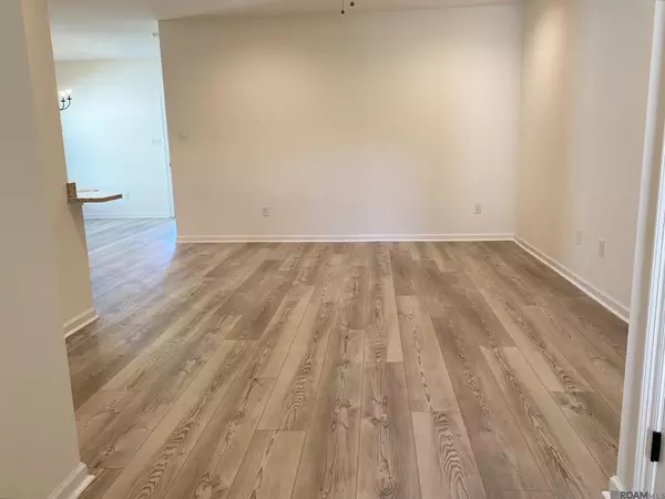 Walker, LA 70785,32614 Flower Tree Ct