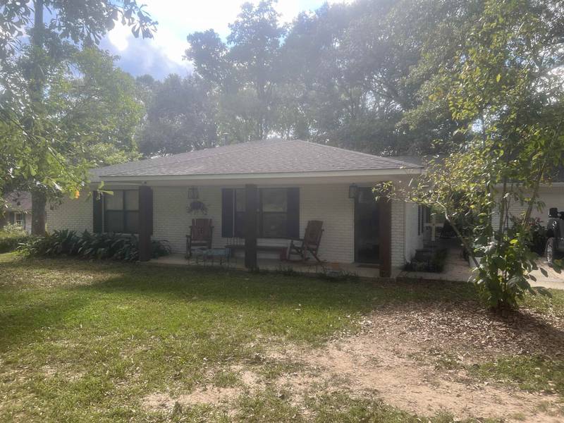 10764 Church St, Clinton, LA 70722