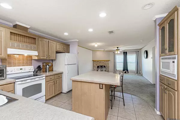 Zachary, LA 70791,9415 Deer Trail Ave