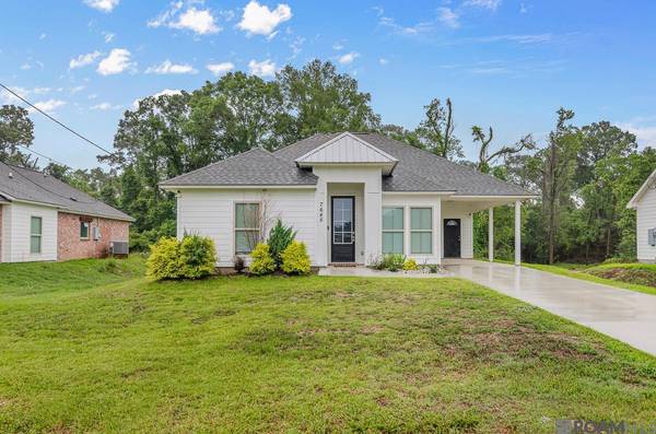 7645 Kristene Ave, Zachary, LA 70791