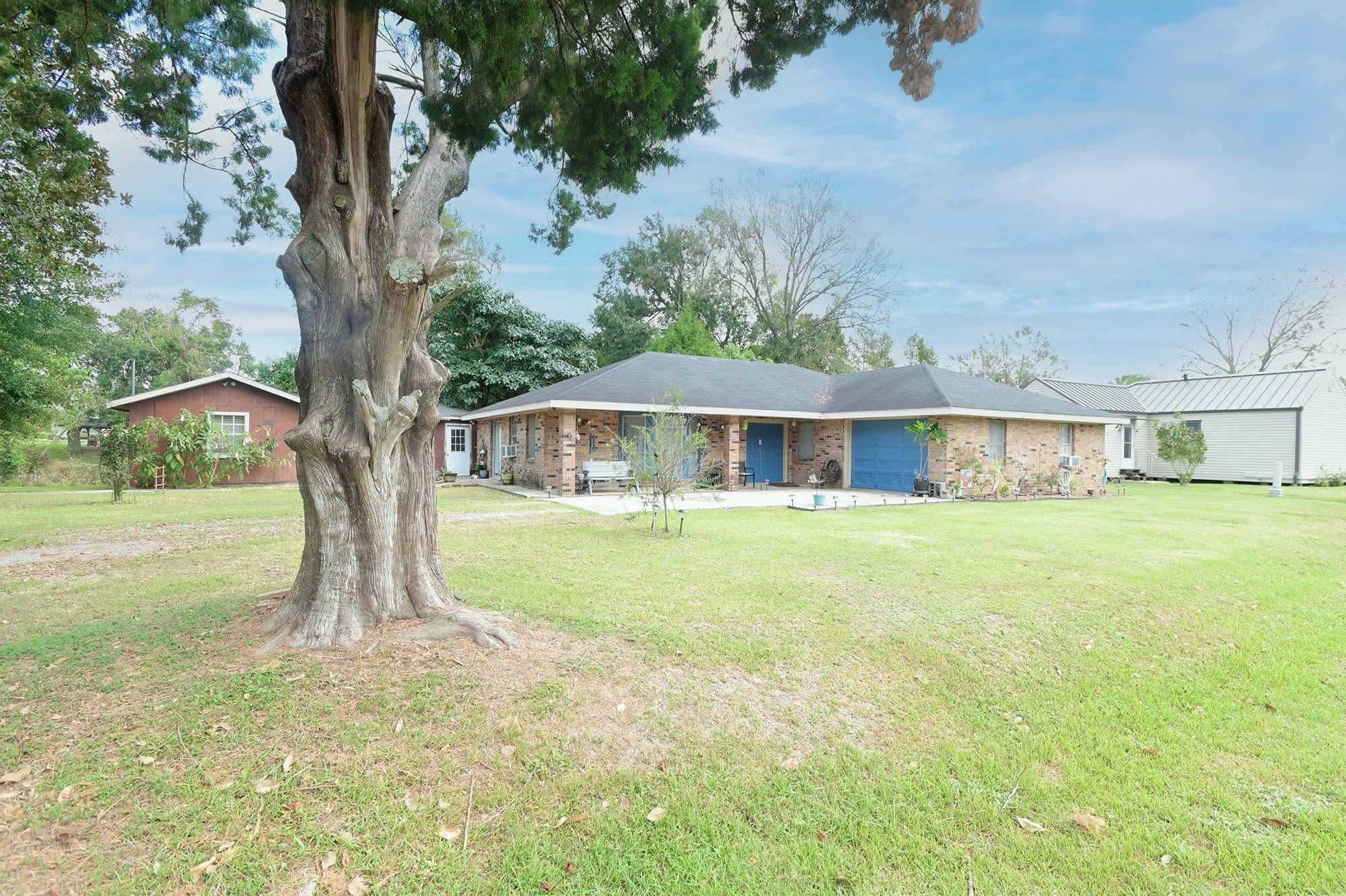 Labadieville, LA 70302,2540 Highway 1