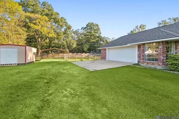 Zachary, LA 70791,8925 Jodie Rd