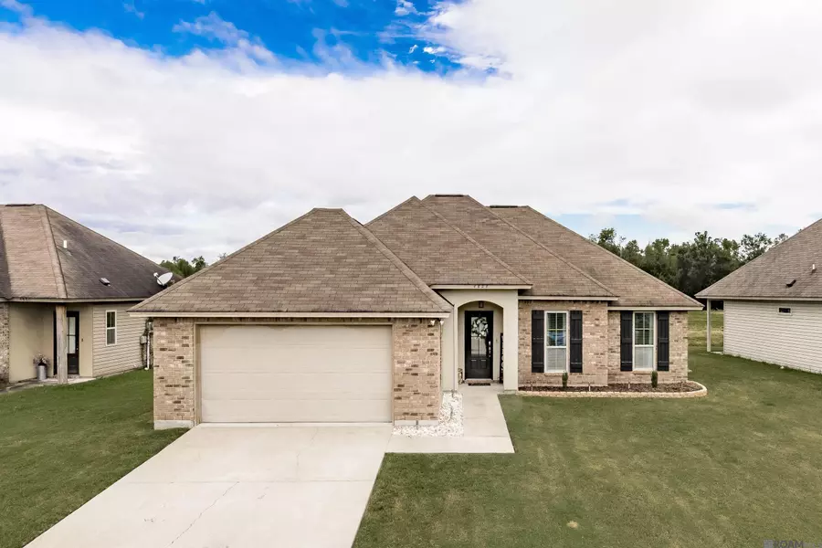 4626 Aubrey Ann Dr, Addis, LA 70710