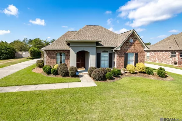 13047 Dutchtown Lakes Dr, Geismar, LA 70734