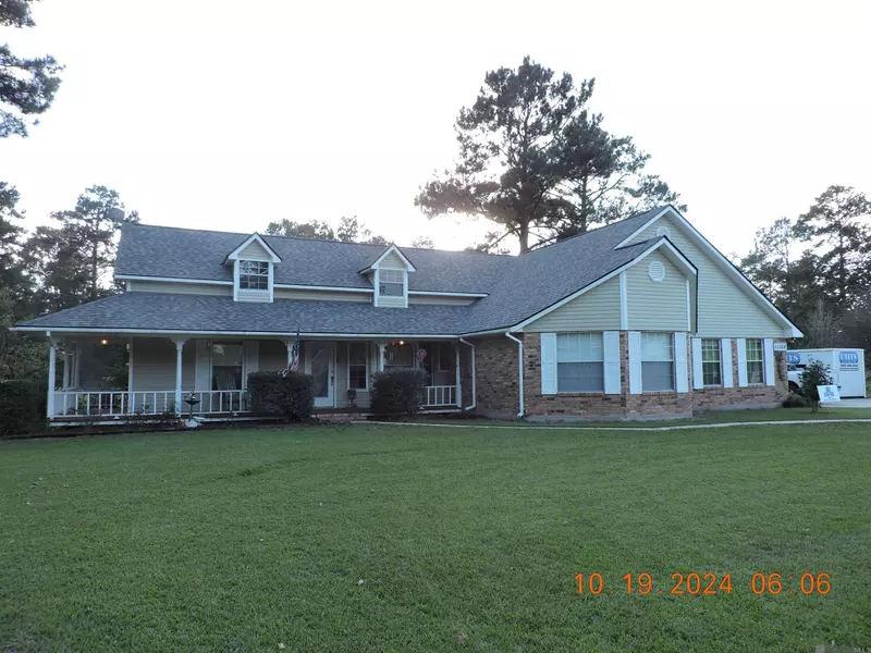 15364 Carlou Dr, Ponchatoula, LA 70454