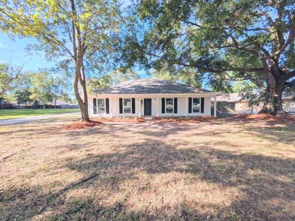 11263 Hooper Rd, Baton Rouge, LA 70818