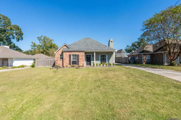 Prairieville, LA 70769,18594 Red Oak Dr