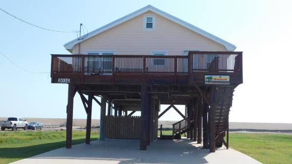 2032 Hwy 1, Grand Isle, LA 70358