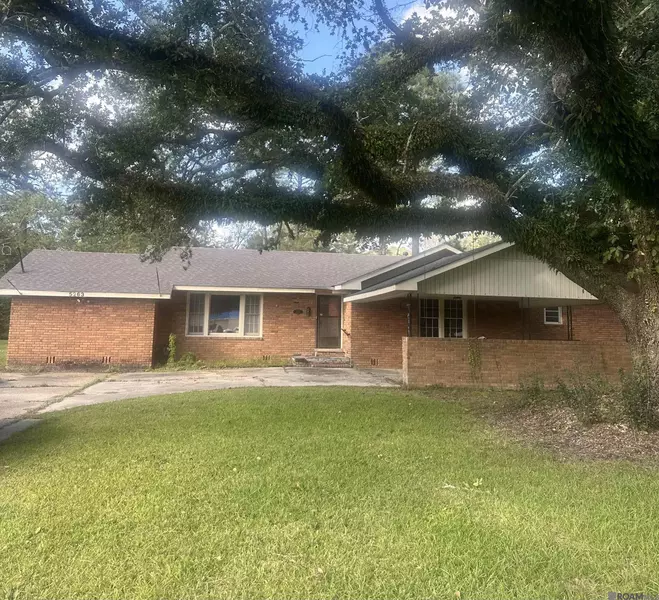 5263 La Hwy 19, Zachary, LA 70791