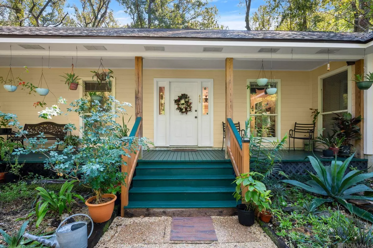 St Gabriel, LA 70776,435 Pecan Dr