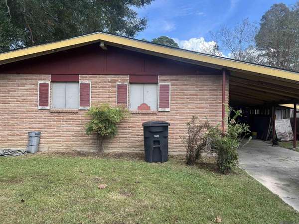 2341 Sweetleaf St, Baton Rouge, LA 70816