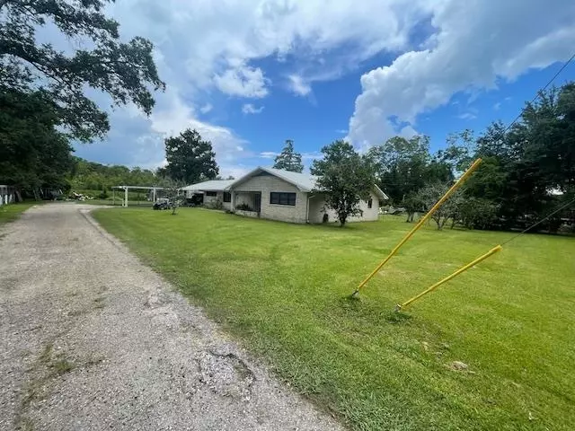 158 Bucks Lane, Franklin, LA 70538