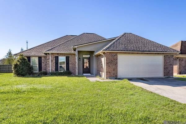 4707 Aubrey Ann Dr, Addis, LA 70710