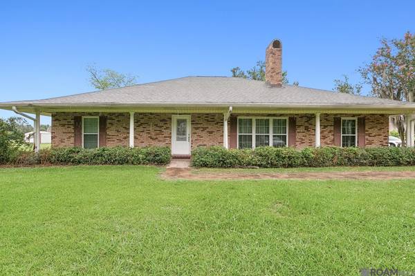 11112 George Lambert Rd, St Amant, LA 70774