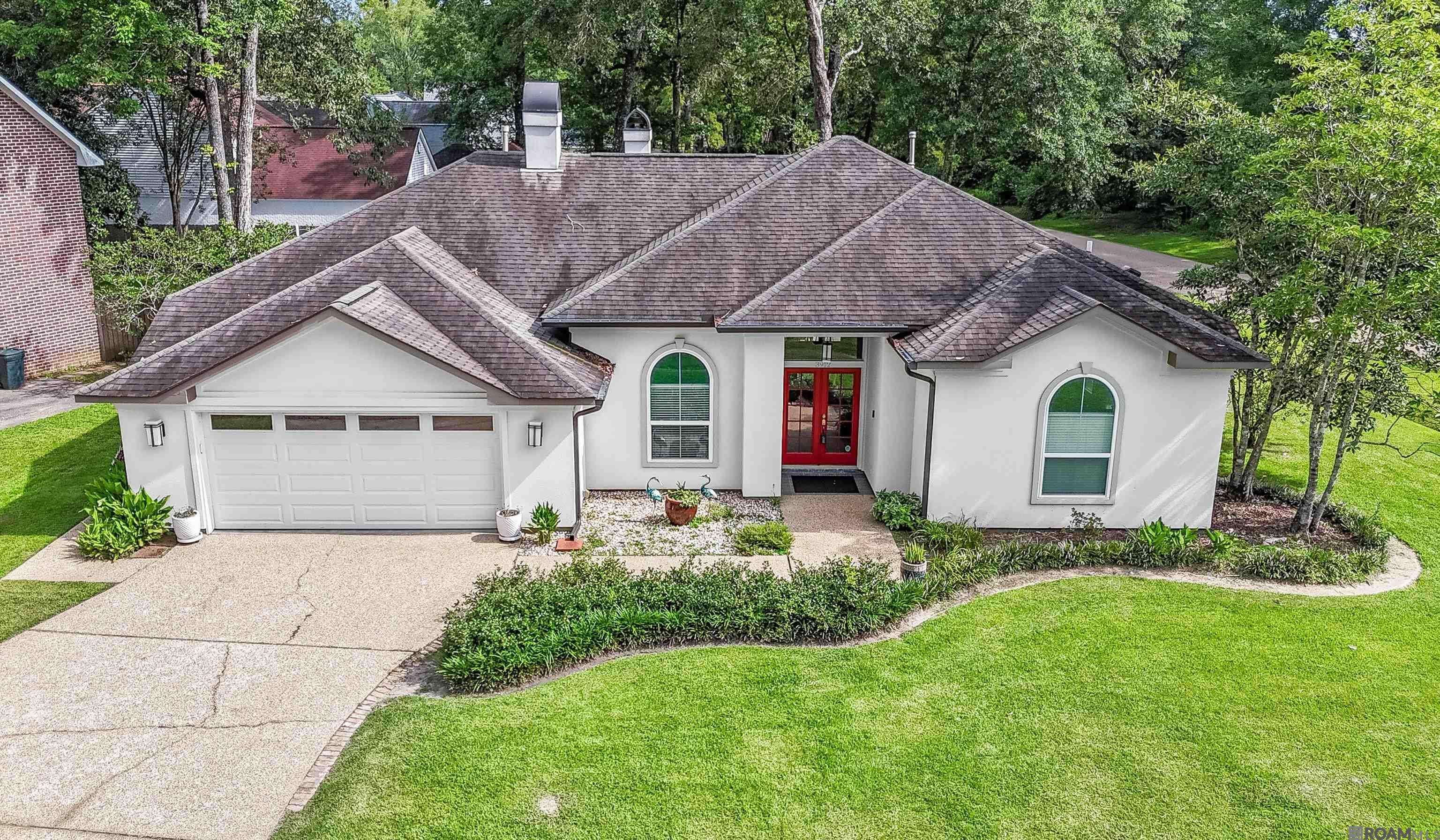 3912 Indian Run Dr, Saint George, LA 70816
