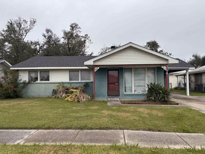 304 Elysian Dr, Houma, LA 70363