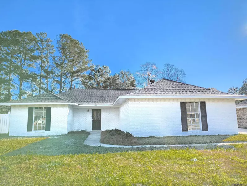 304 Sandra Dr, Baker, LA 70714