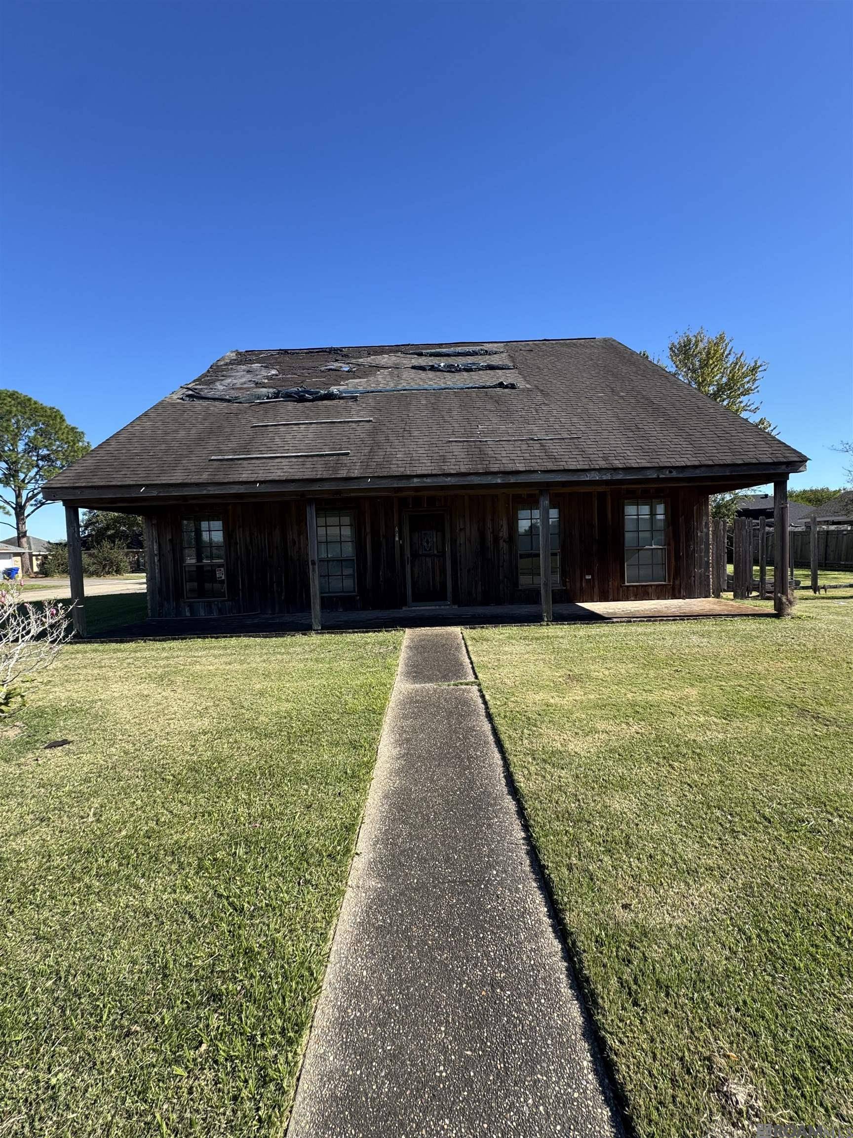 401 Manresa Drive, Thibodaux, LA 70301