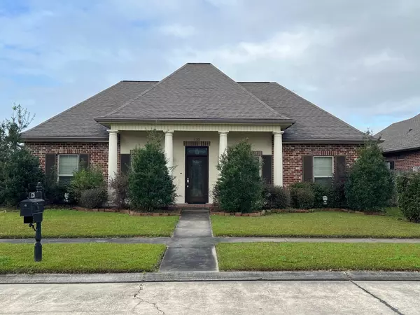 135 Shay Drive, Houma, LA 70360